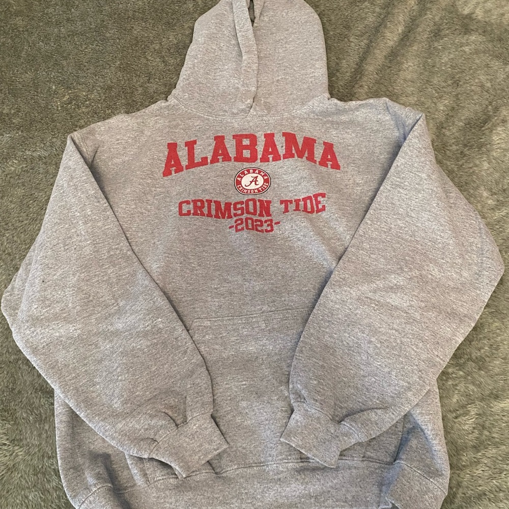 University of Alabama grey sweatshirt Size M